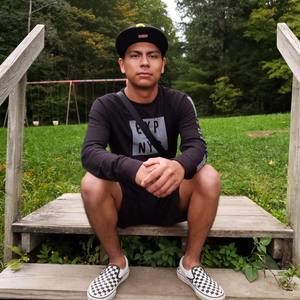 Meet your Posher, Brandon